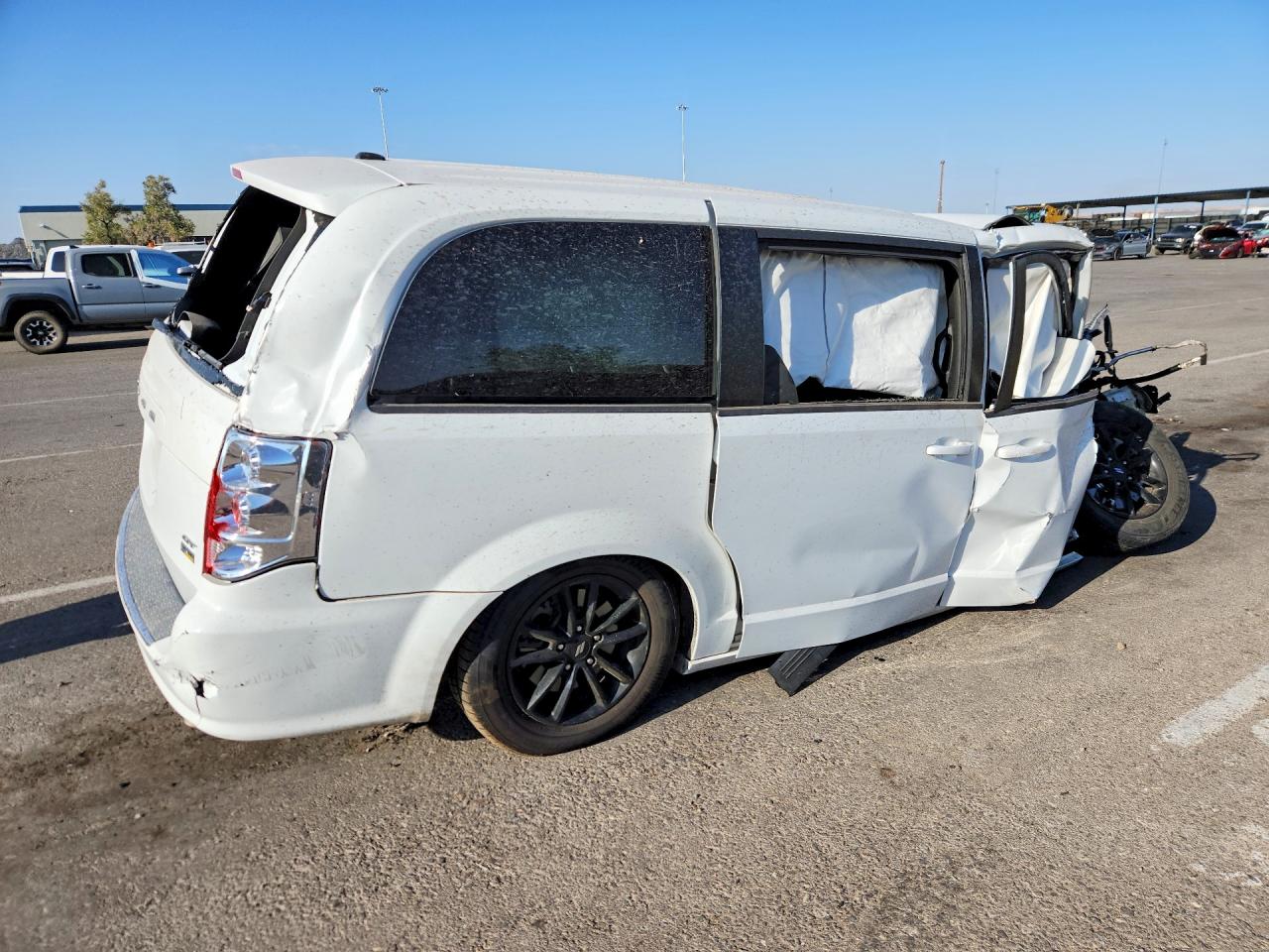 2019 DODGE GRAND CARAVAN GT — снимка 3