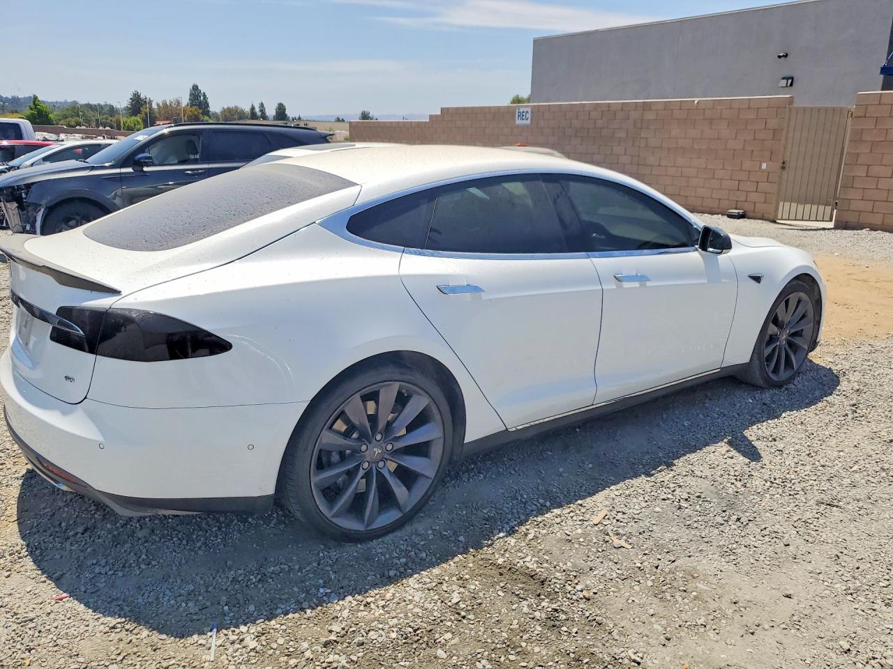 2014 TESLA MODEL S — снимка 3