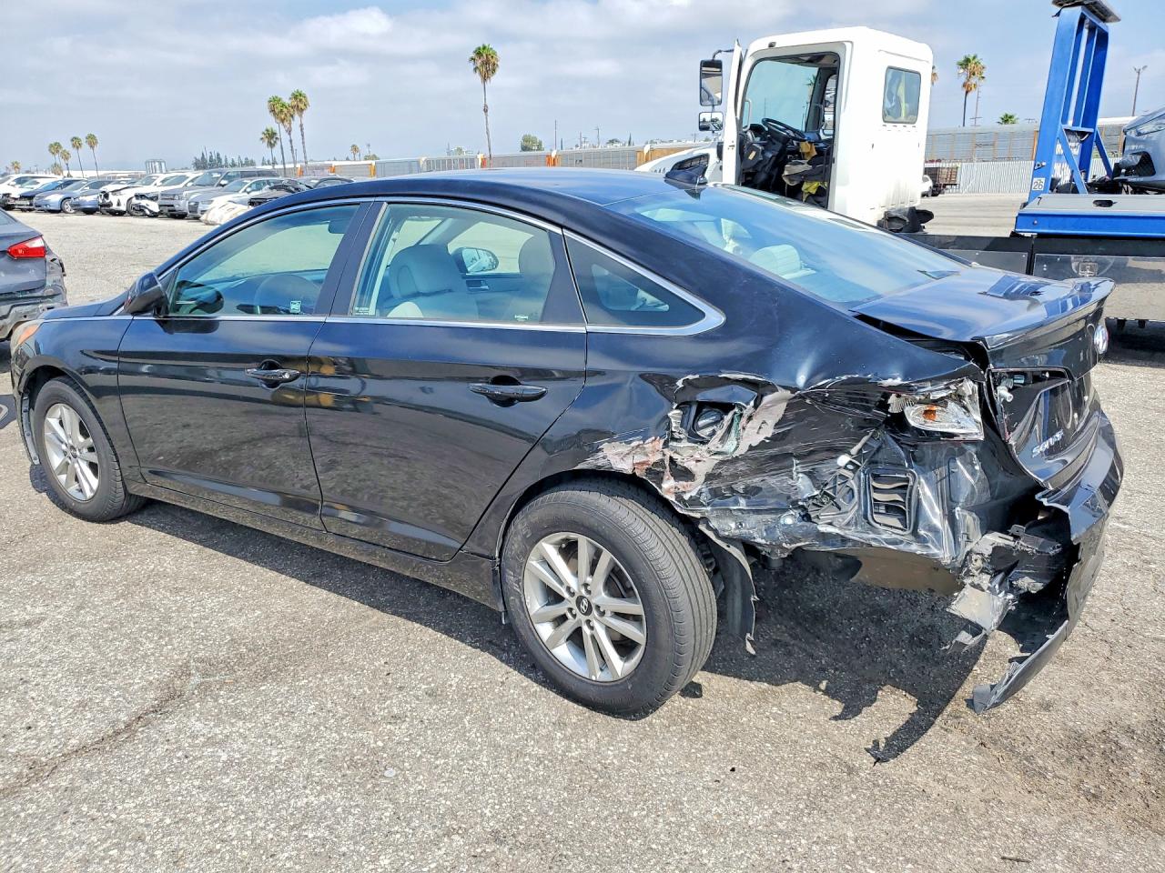 2017 HYUNDAI SONATA SE — снимка 2