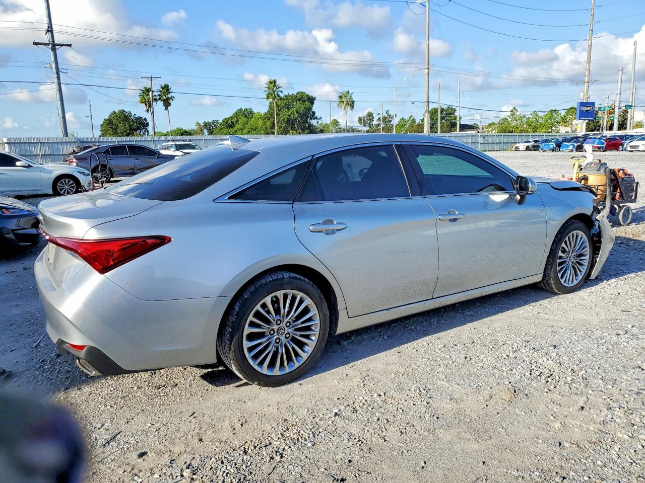 2019 TOYOTA AVALON LIMITED — снимка 3