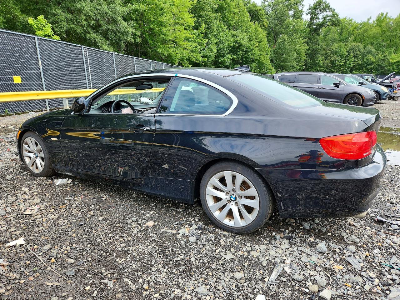 2013 BMW 328 I — снимка 2
