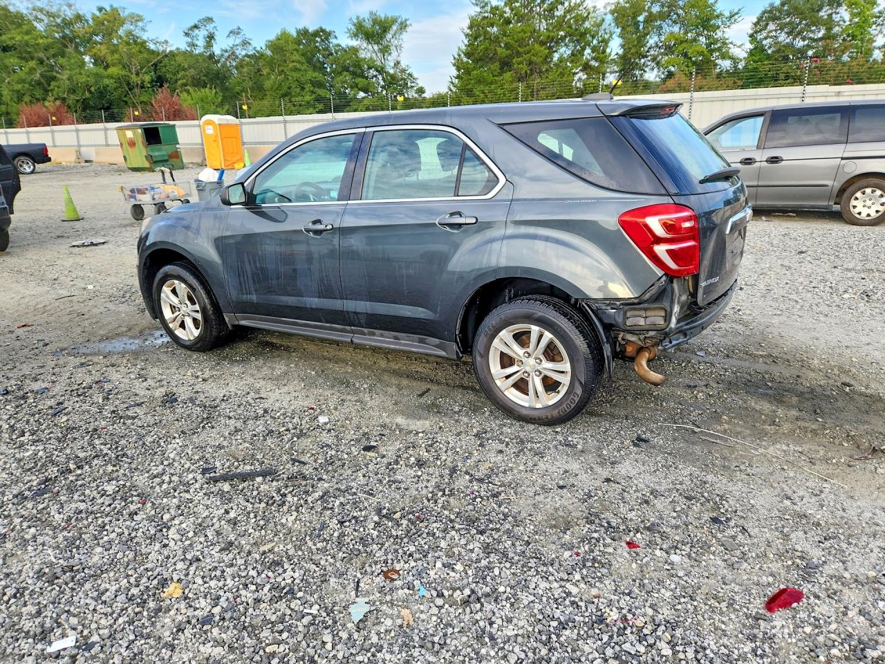2017 CHEVROLET EQUINOX LS — снимка 2