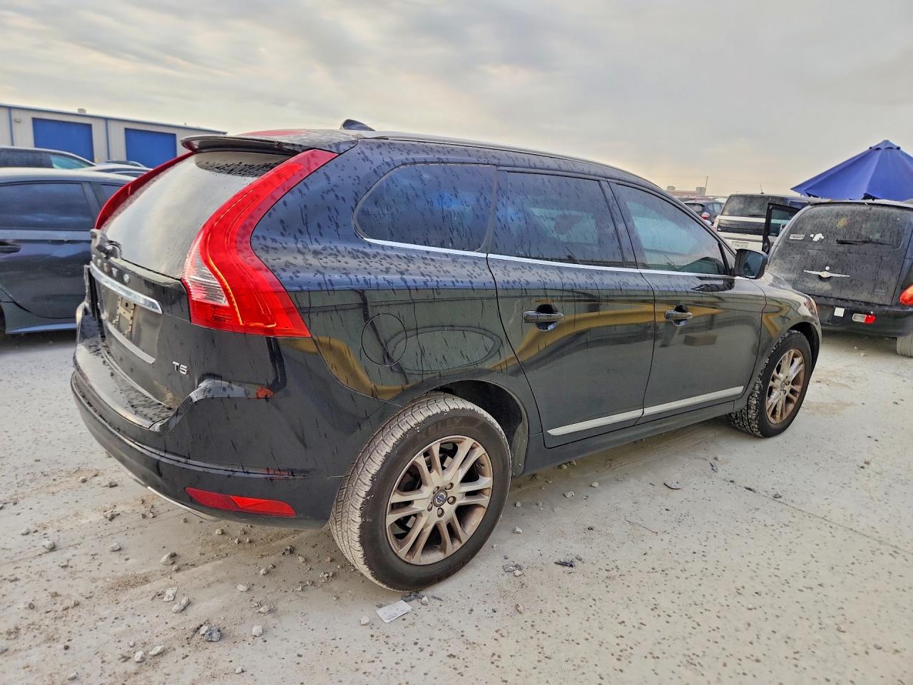 2016 VOLVO XC60 T5 PREMIER — снимка 3