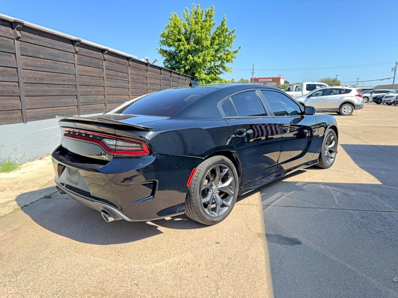 2019 DODGE CHARGER R/T — снимка 4