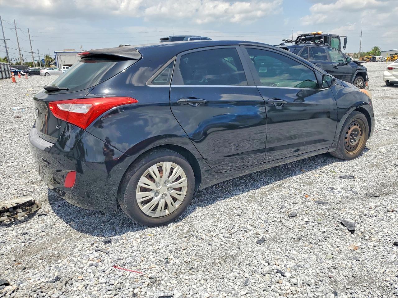 2016 HYUNDAI ELANTRA GT BASE — снимка 3