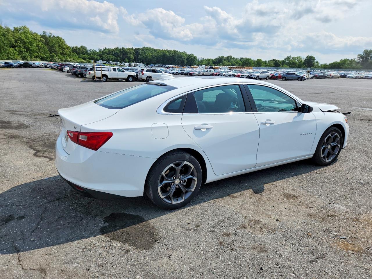 2023 CHEVROLET MALIBU LT — снимка 3