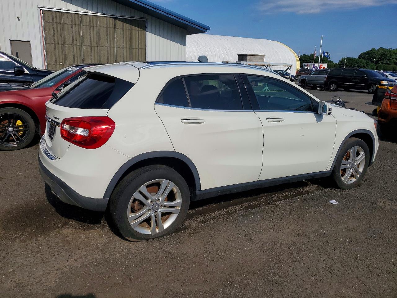 2016 MERCEDES-BENZ GLA 250 4MATIC — снимка 3