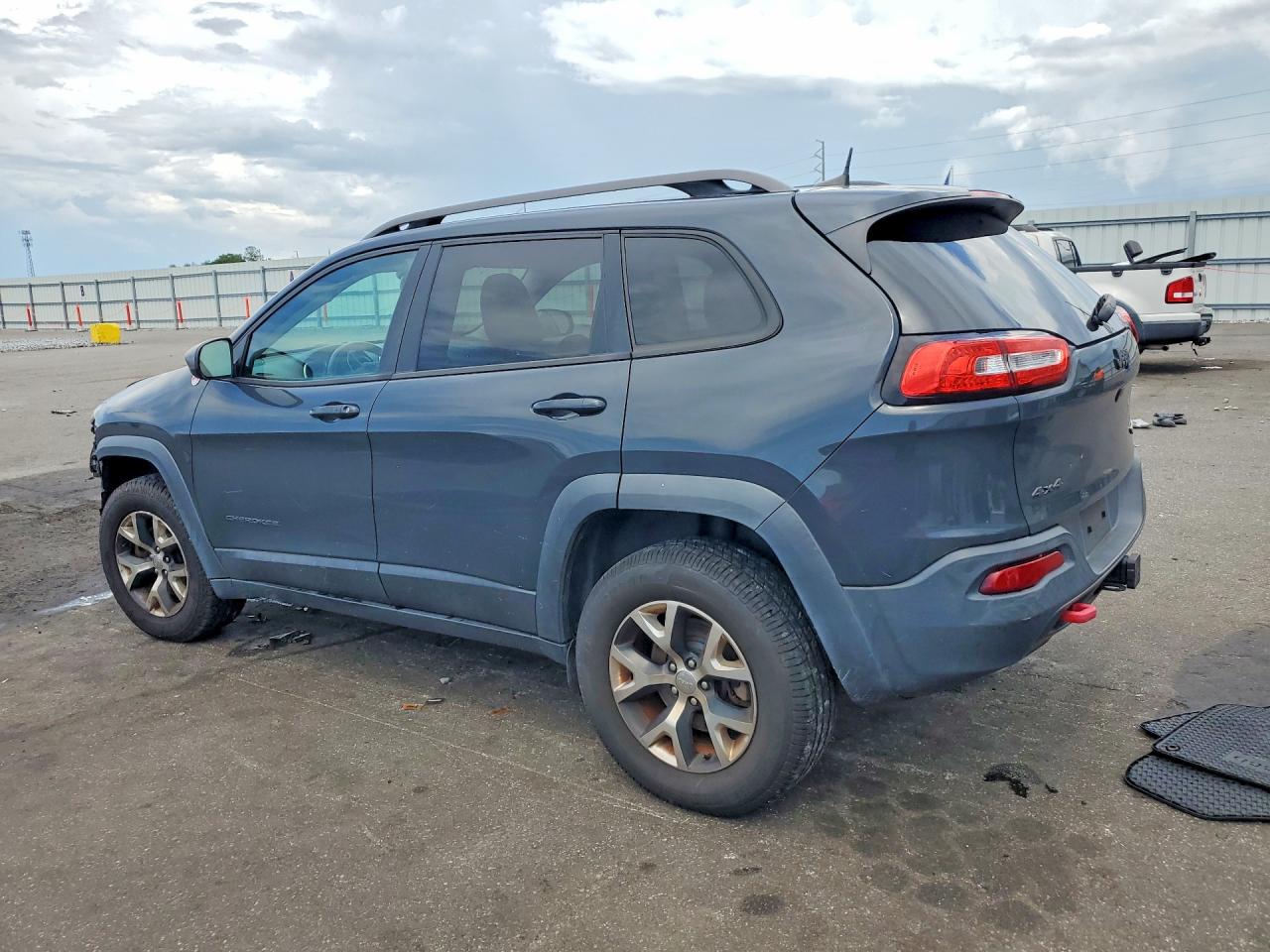 2016 JEEP CHEROKEE TRAILHAWK — снимка 2