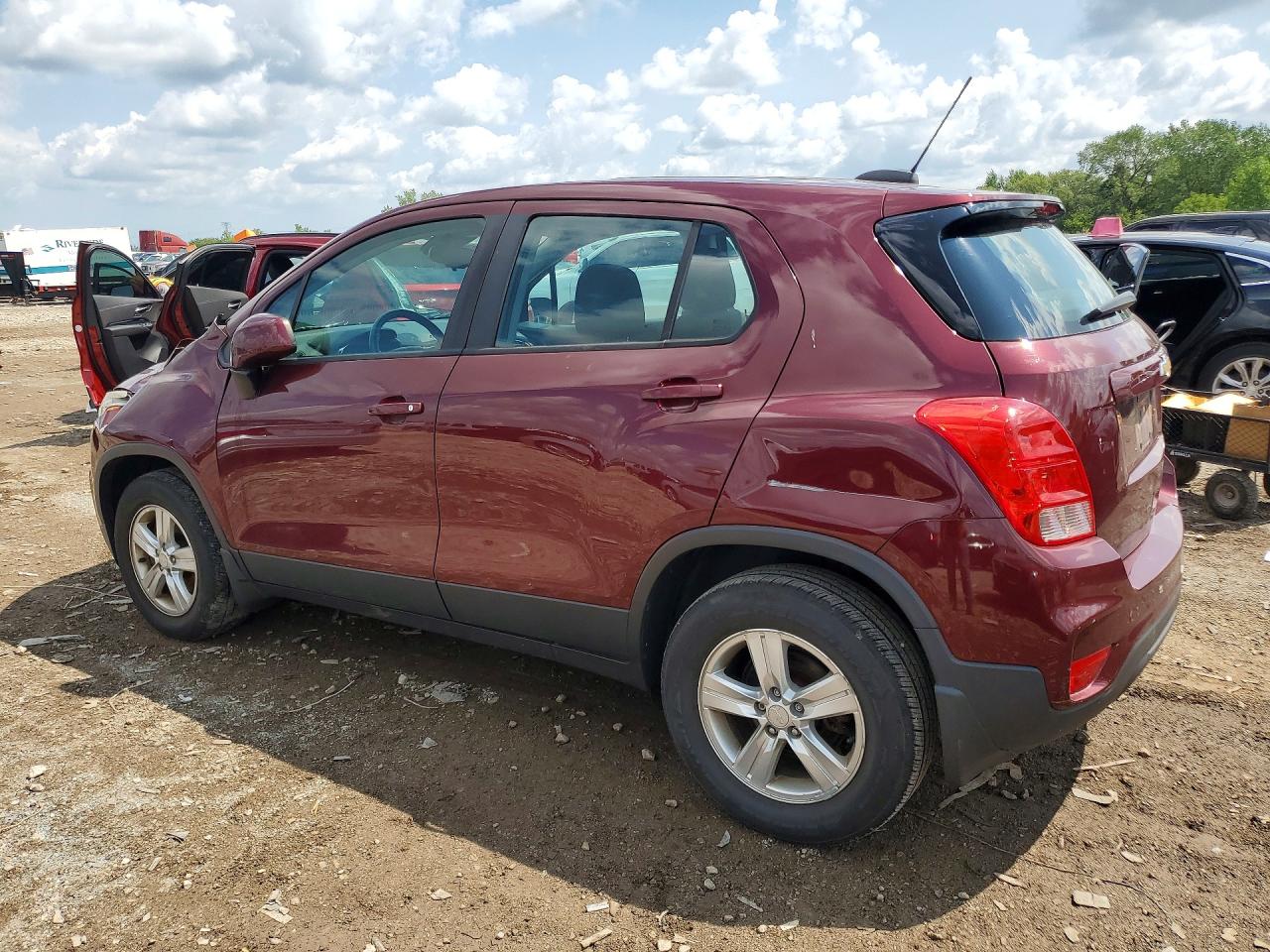 2017 CHEVROLET TRAX LS — снимка 2