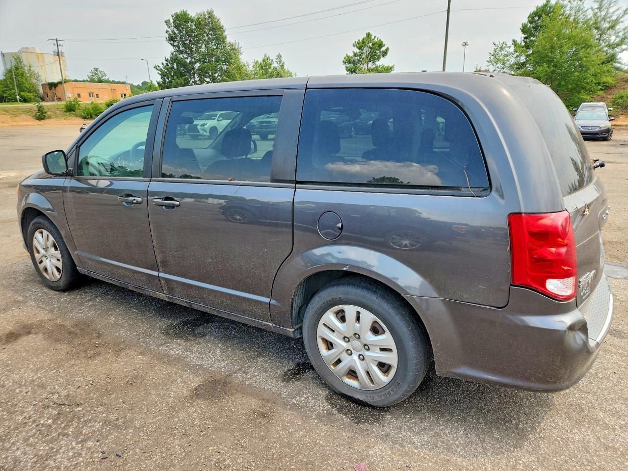 2018 DODGE GRAND CARAVAN SE — снимка 2