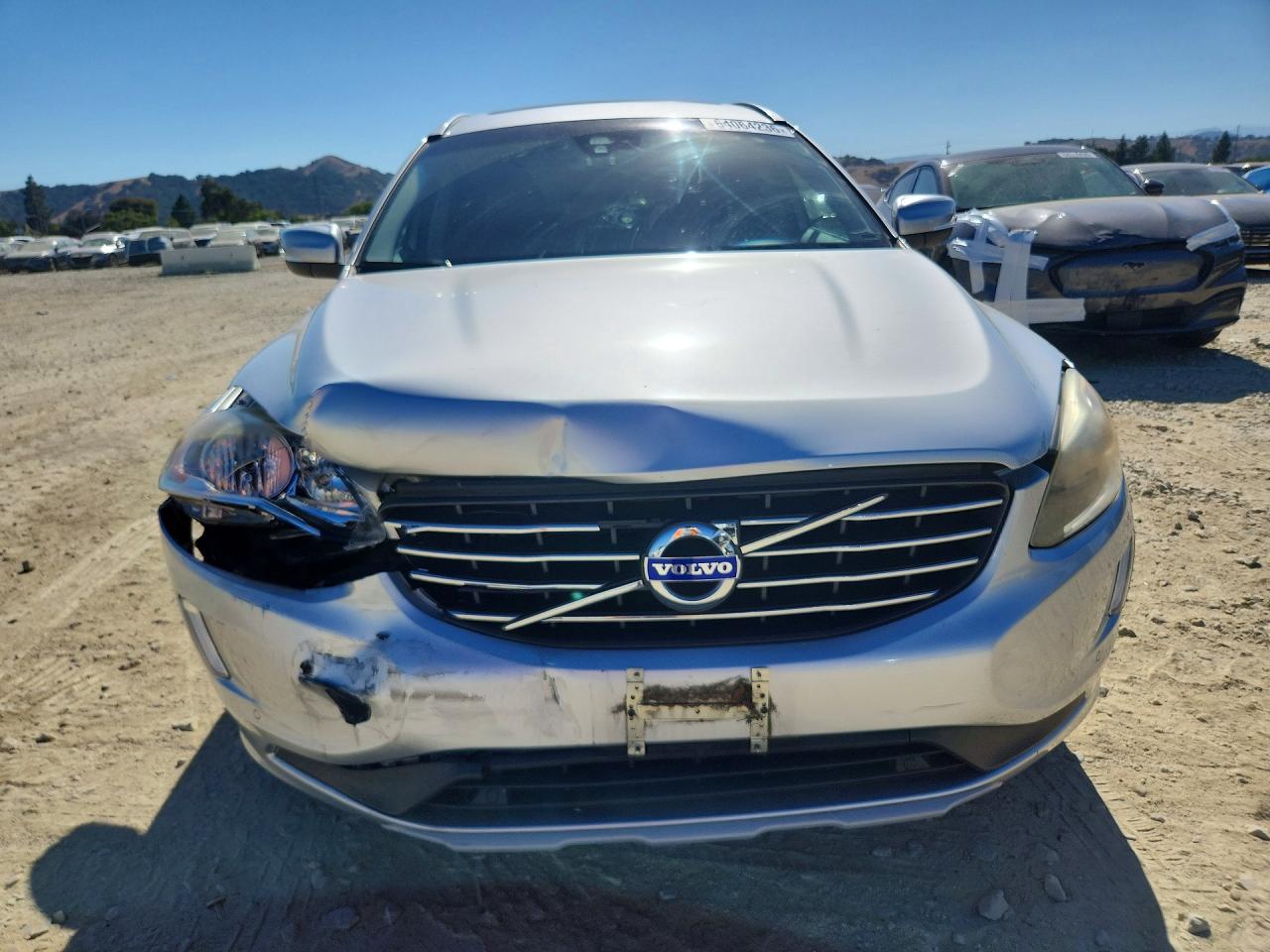 2016 VOLVO XC60 T5 PREMIER — снимка 5