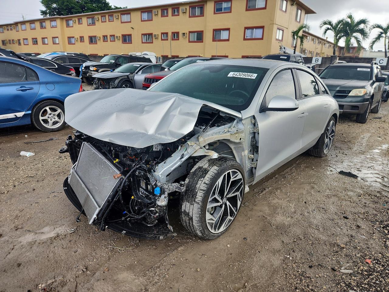 2025 HYUNDAI IONIQ 6 SEL