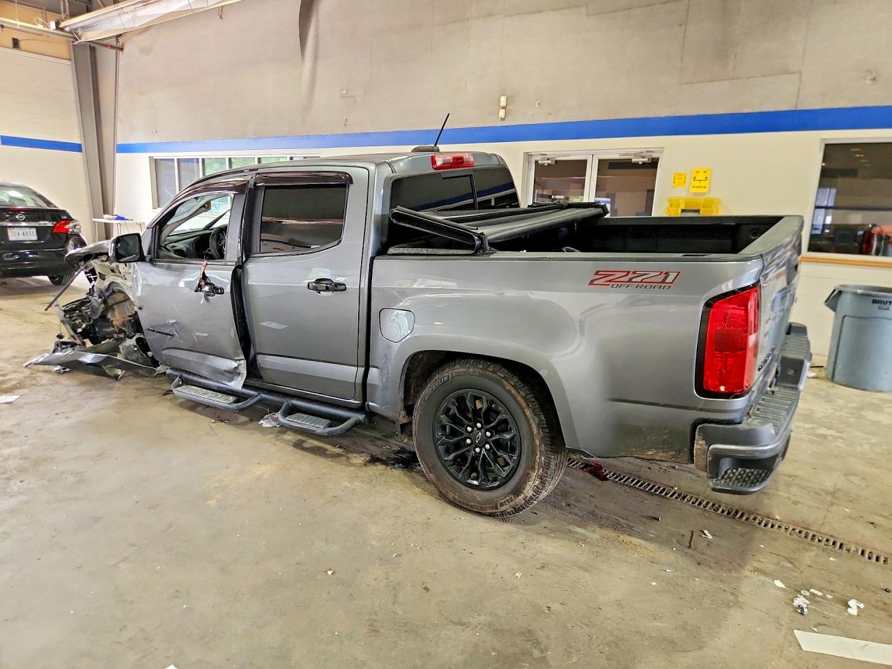 2022 CHEVROLET COLORADO Z71 — снимка 2