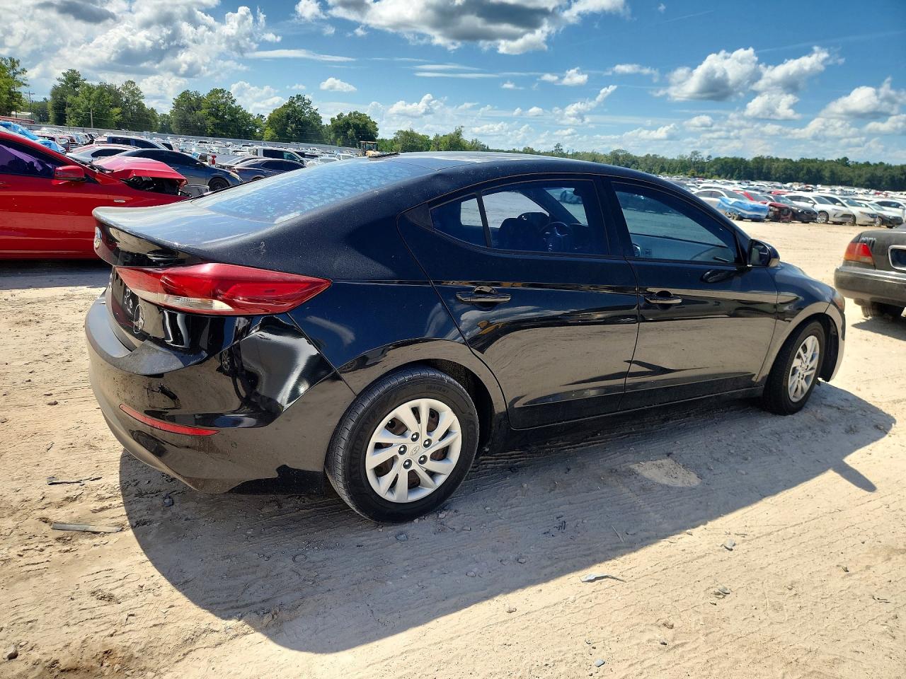 2017 HYUNDAI ELANTRA SE — снимка 3