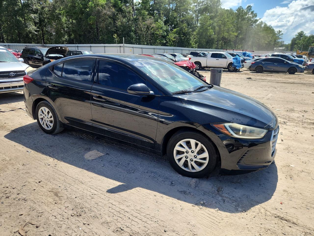 2017 HYUNDAI ELANTRA SE — снимка 4