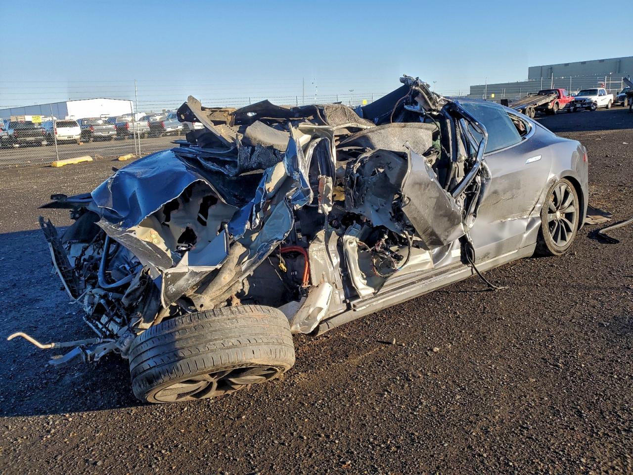 2016 TESLA MODEL S