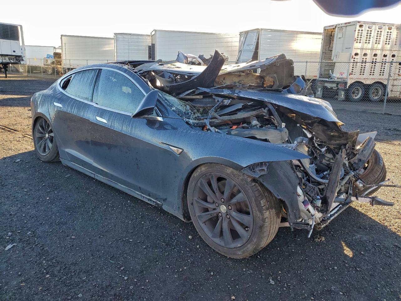 2016 TESLA MODEL S — снимка 4