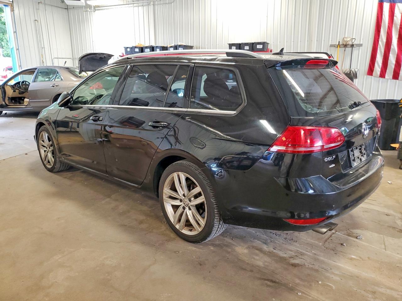2015 VOLKSWAGEN GOLF SPORTWAGEN TDI S — снимка 2