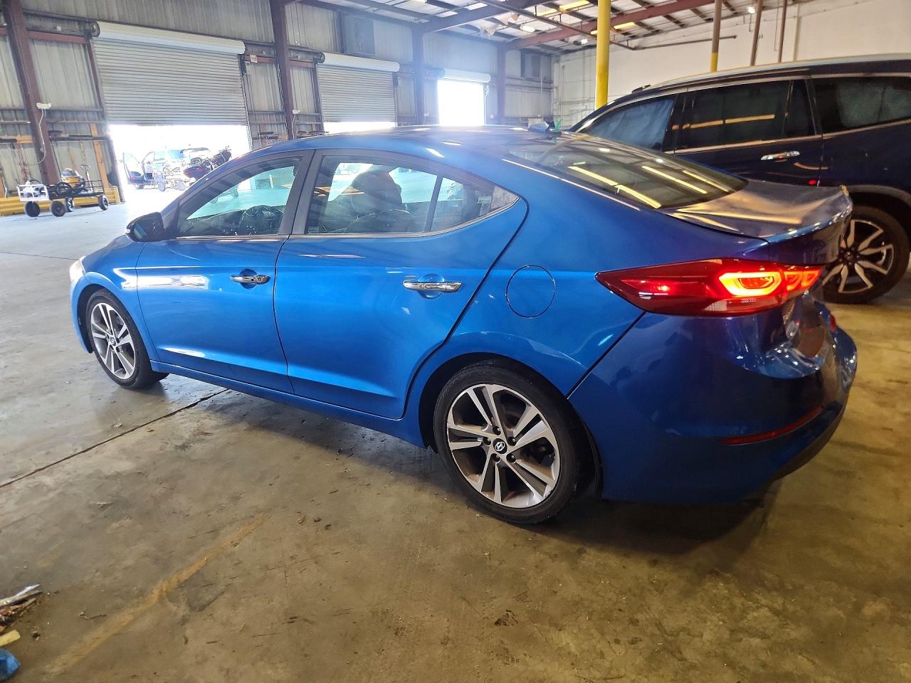 2017 HYUNDAI ELANTRA LIMITED — снимка 2