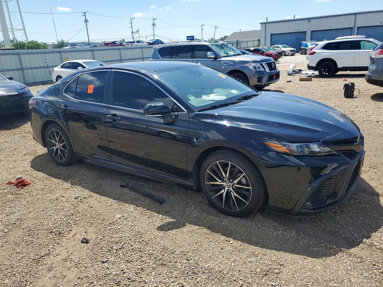2023 TOYOTA CAMRY SE — снимка 4