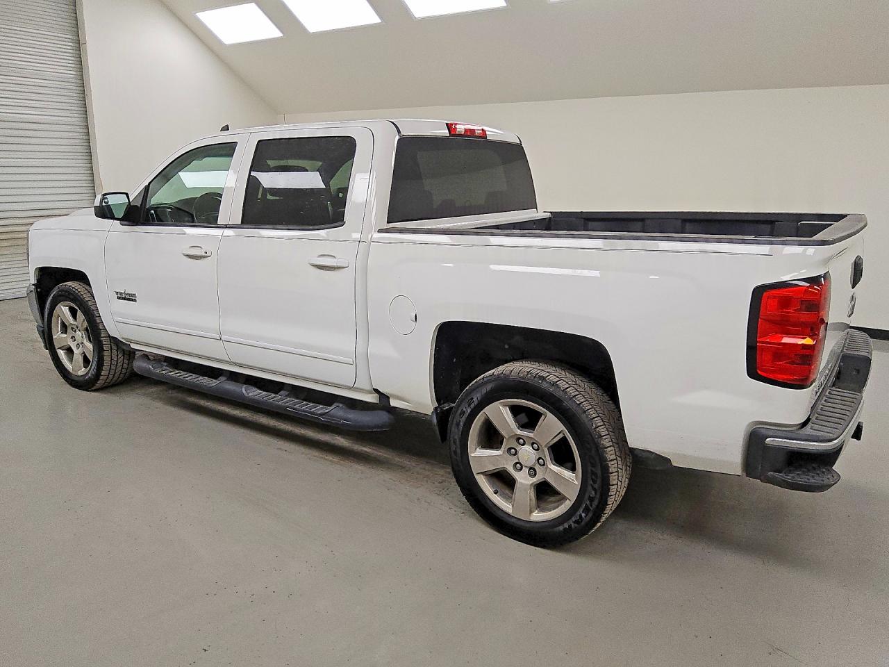 2016 CHEVROLET SILVERADO C1500 LT — снимка 2