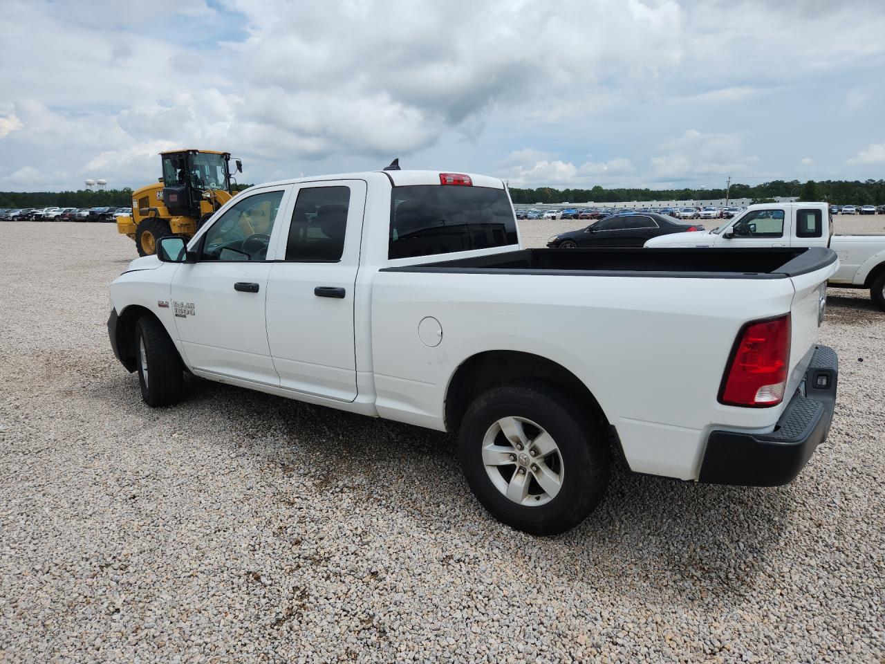 2022 RAM 1500 CLASSIC TRADESMAN — снимка 2