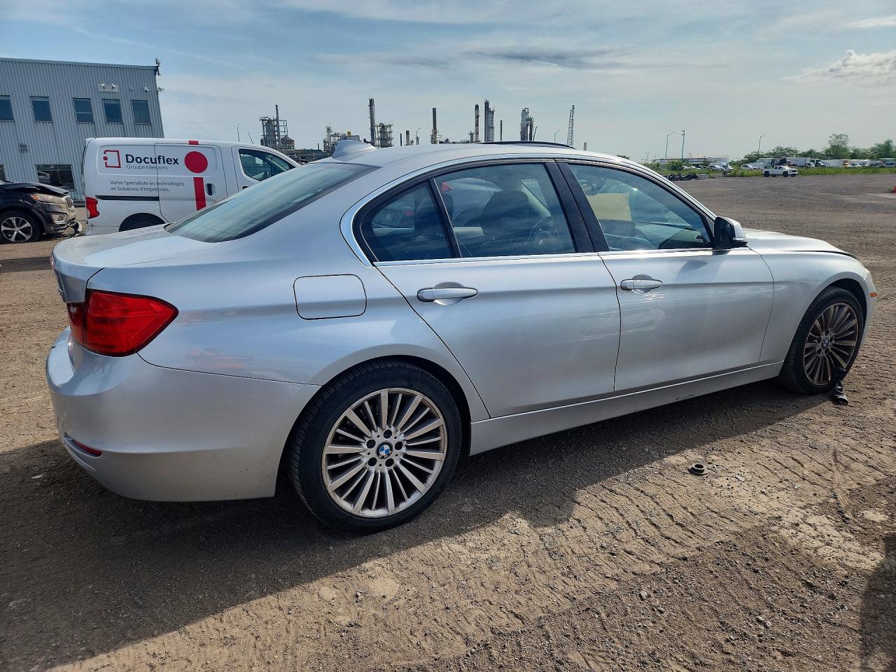 2014 BMW 328 XI — снимка 3