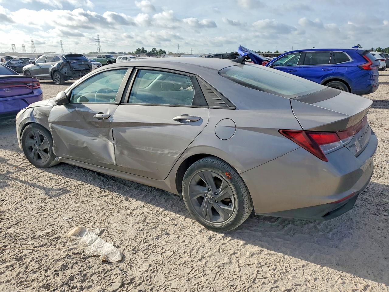 2021 HYUNDAI ELANTRA SEL — снимка 2
