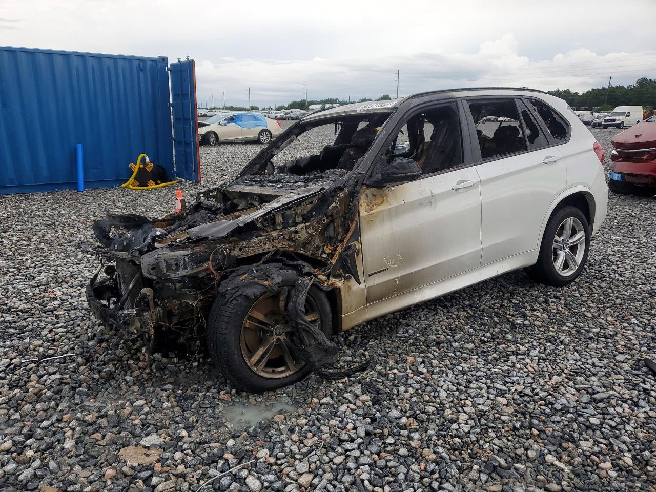 2016 BMW X5 XDRIVE50I