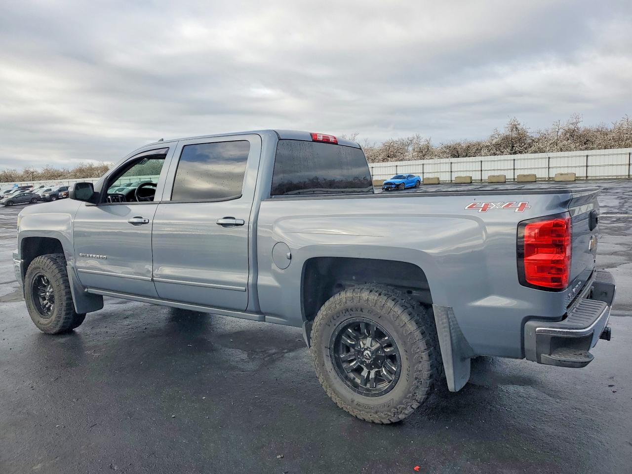 2015 CHEVROLET SILVERADO K1500 LT — снимка 2