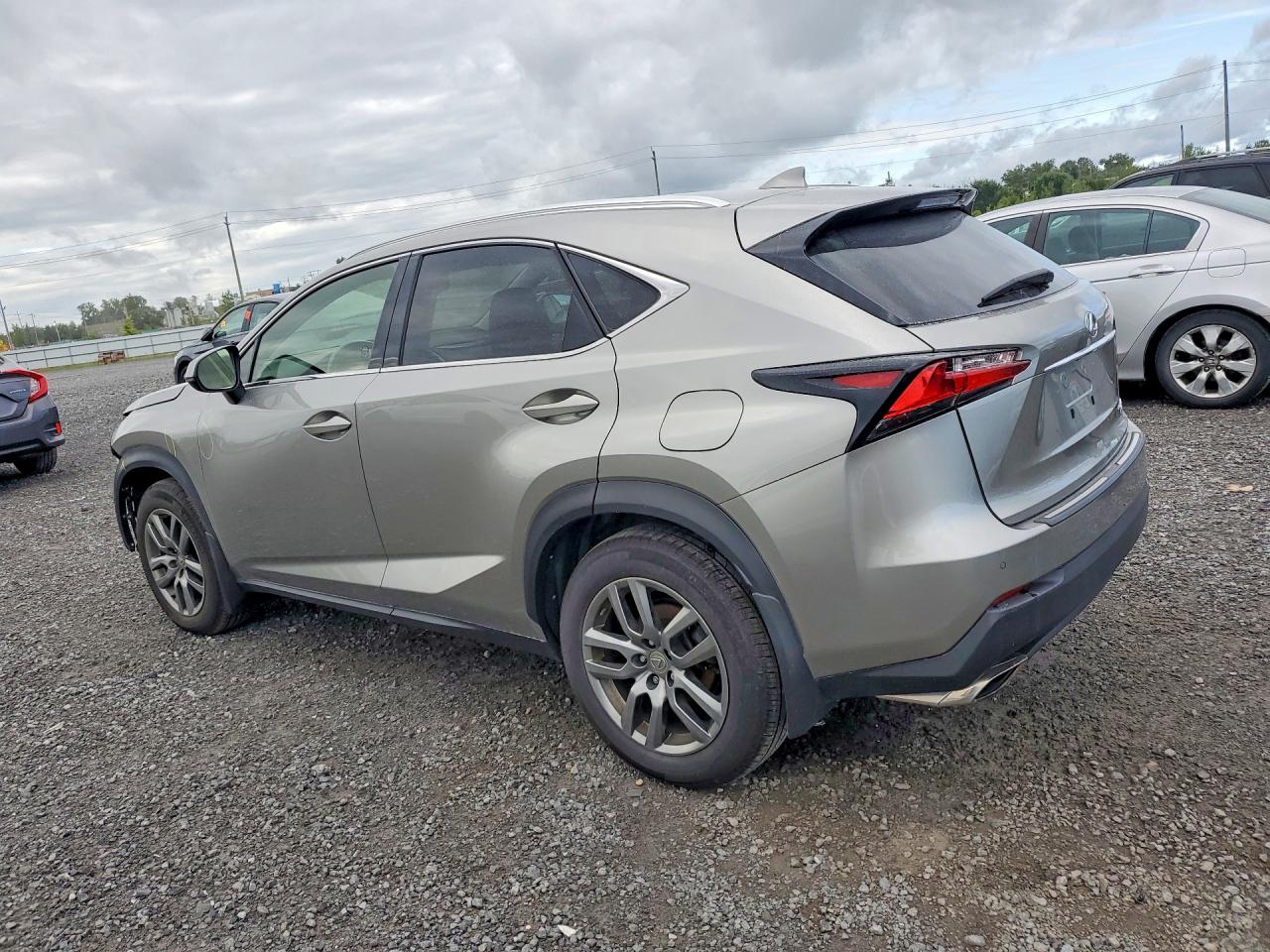 2015 LEXUS NX 200T — снимка 2