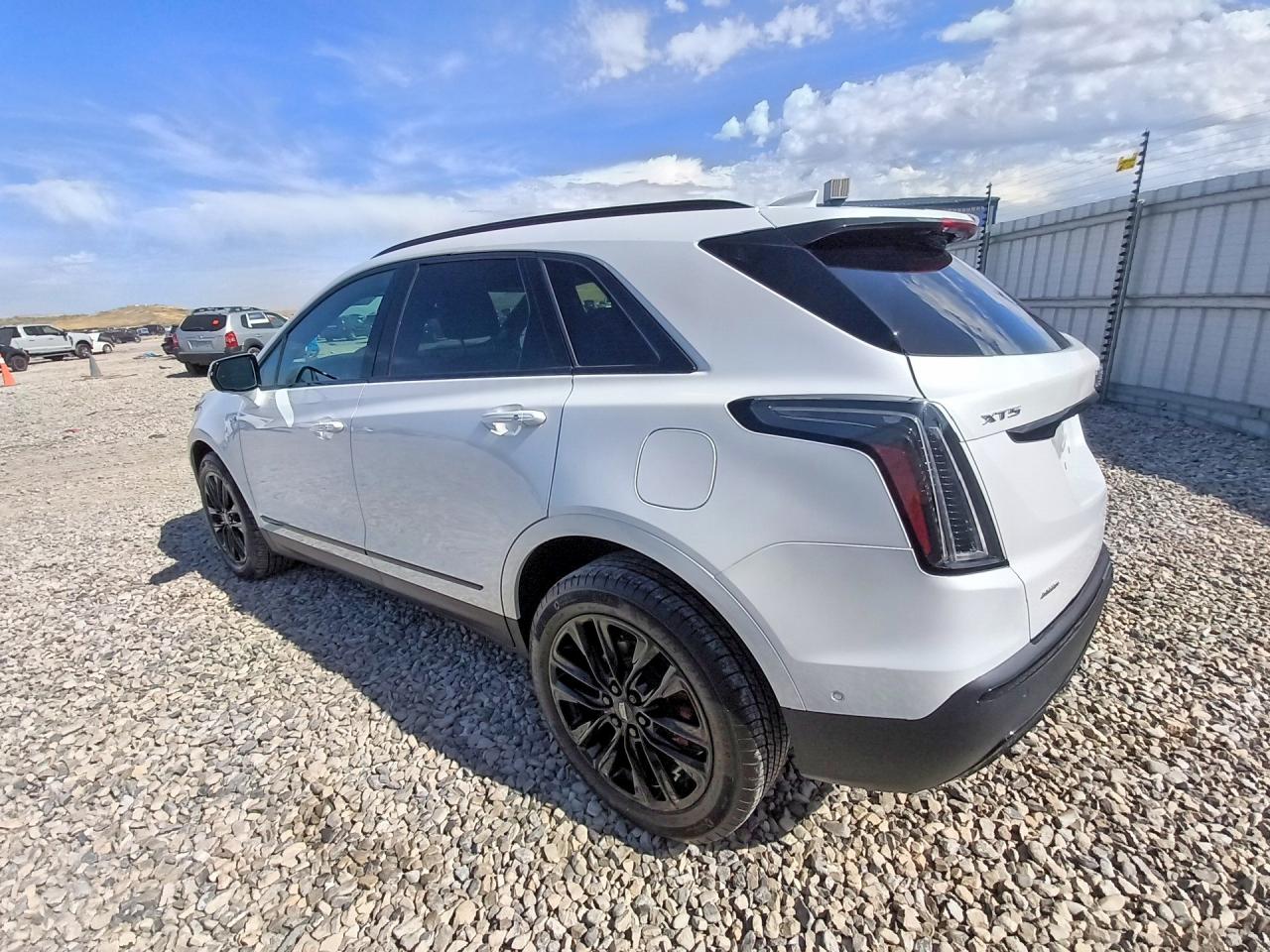 2022 CADILLAC XT5 SPORT — снимка 2