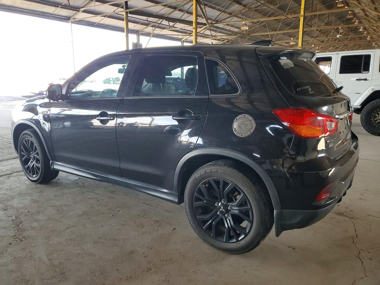 2019 MITSUBISHI OUTLANDER SPORT ES — снимка 2