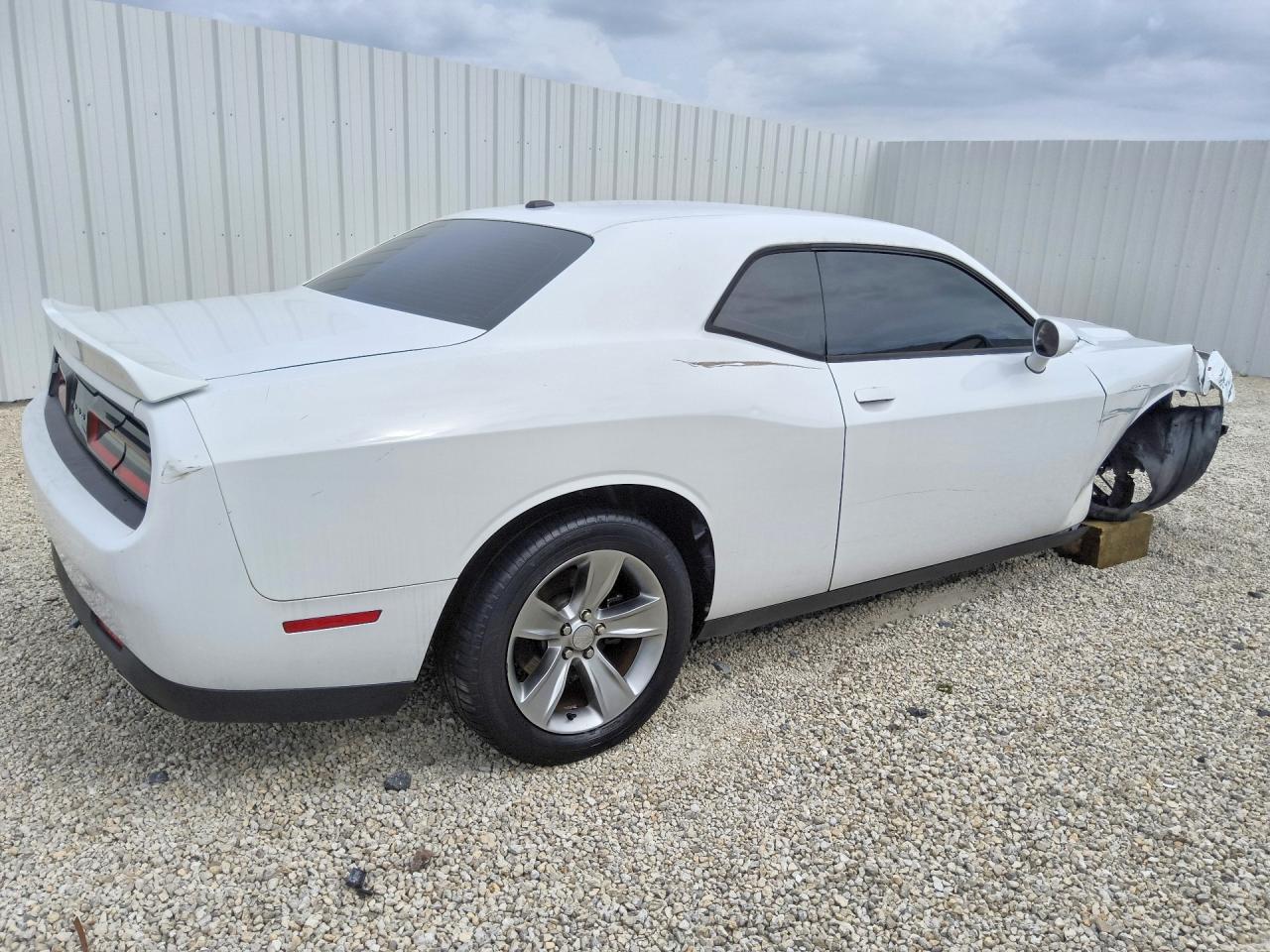 2020 DODGE CHALLENGER SXT — снимка 3