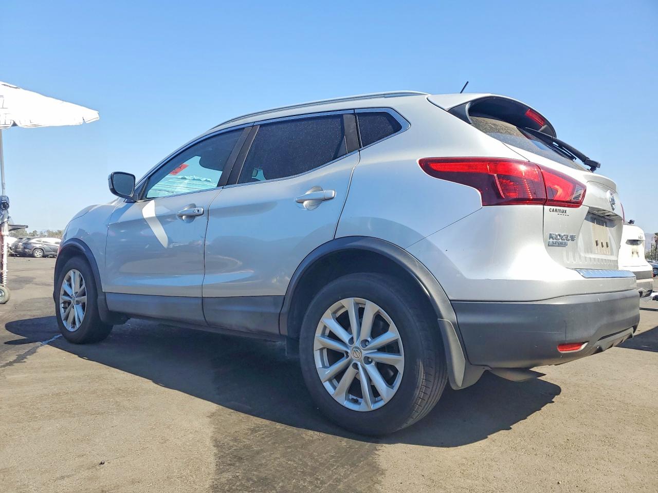 2017 NISSAN ROGUE SPORT SV — снимка 2