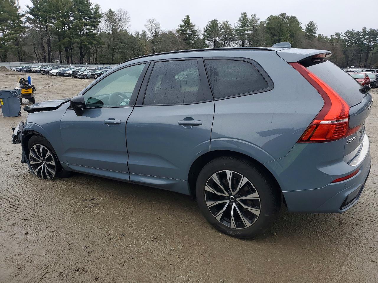 2024 VOLVO XC60 CORE — снимка 2