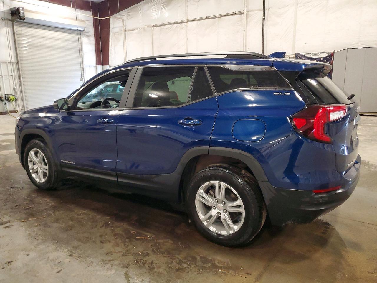 2022 GMC TERRAIN SLE — снимка 2