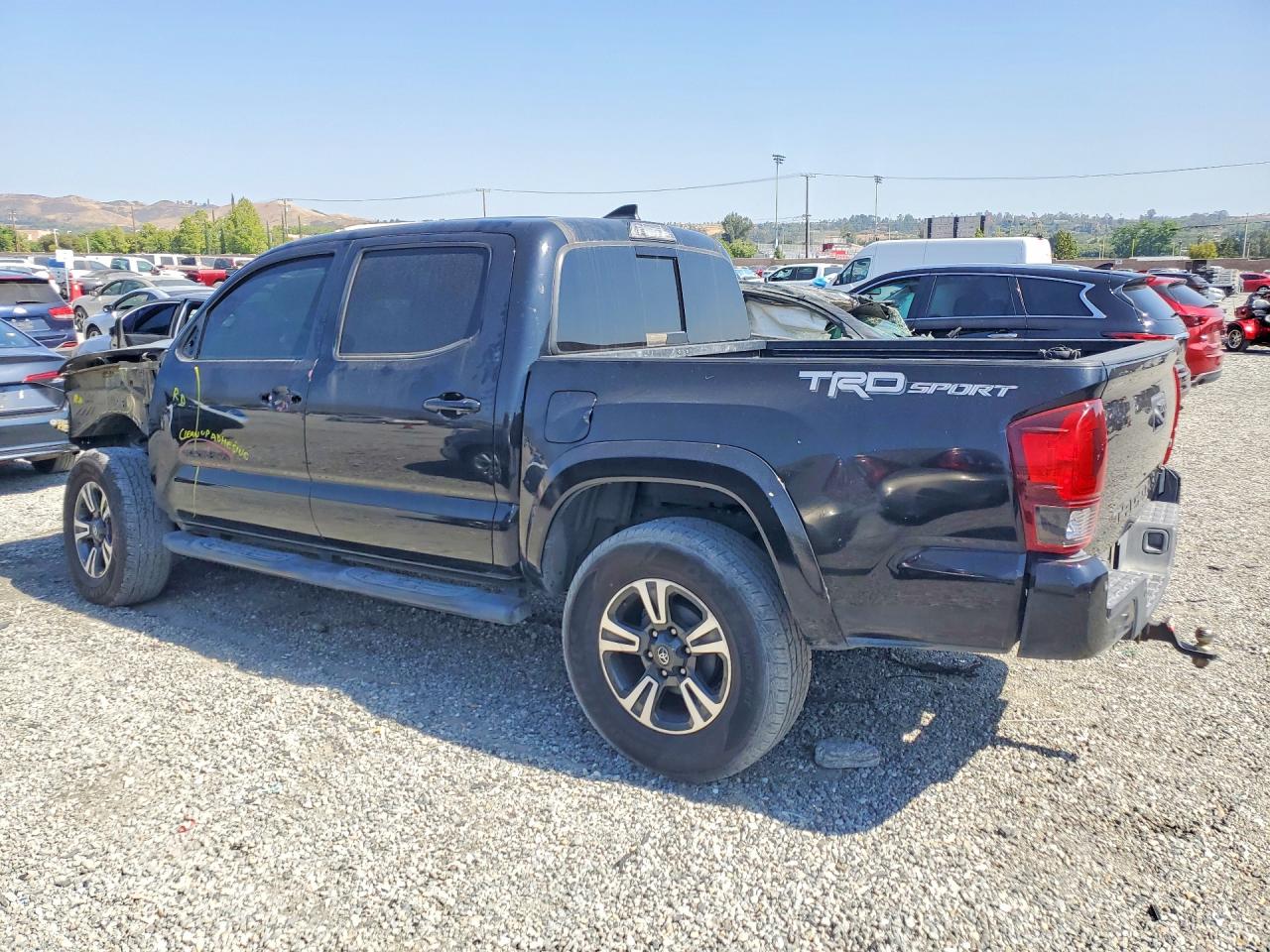 2019 TOYOTA TACOMA TRD SPORT/TRD OFF ROAD/TRD PRO — снимка 2