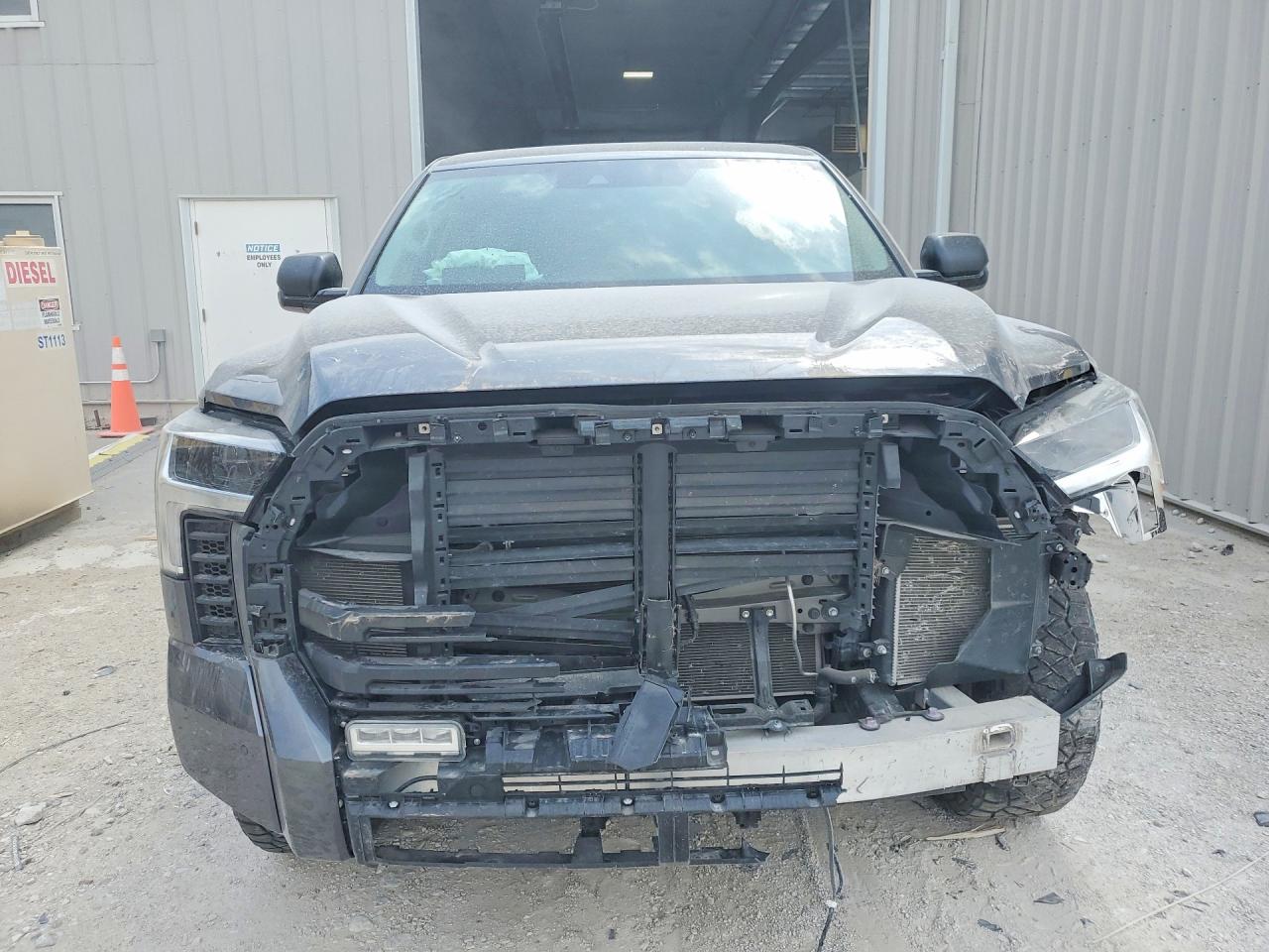 2024 TOYOTA TUNDRA SR5 — снимка 5