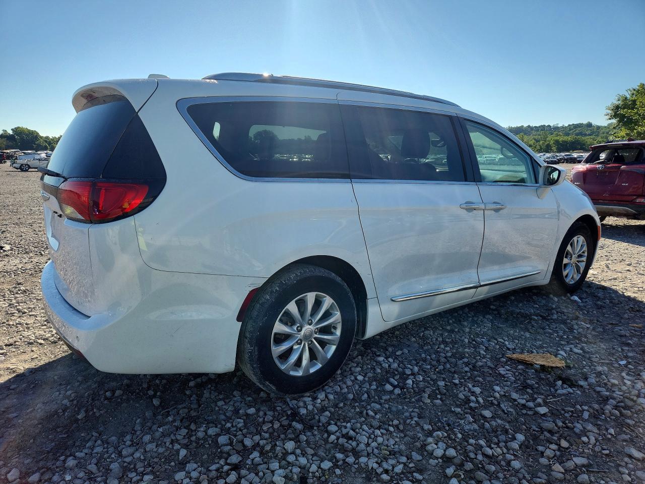 2018 CHRYSLER PACIFICA TOURING L — снимка 3
