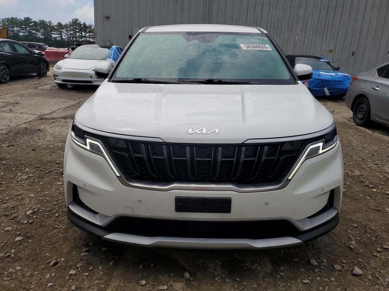 2024 KIA CARNIVAL EX — снимка 5