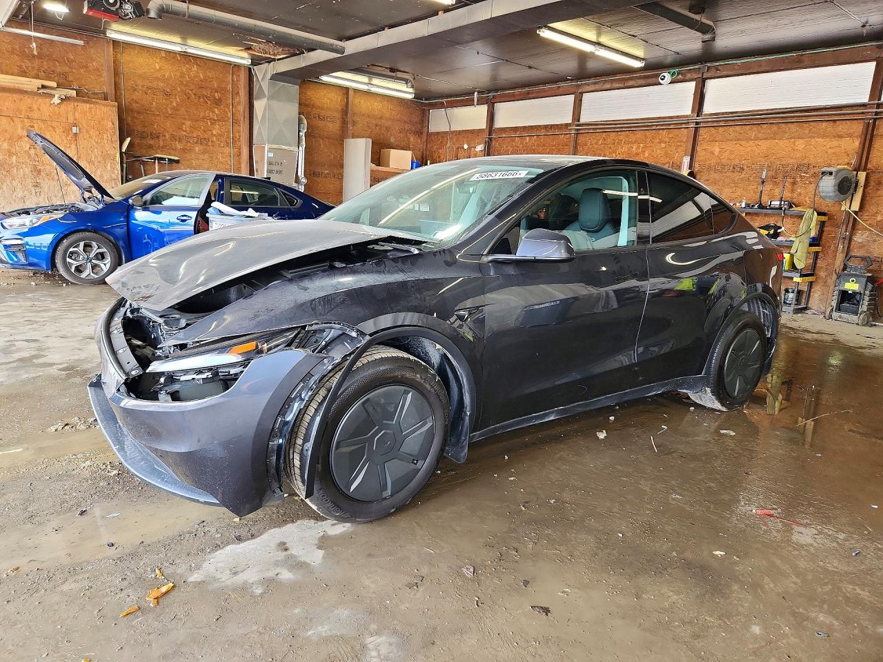 2026 TESLA MODEL Y
