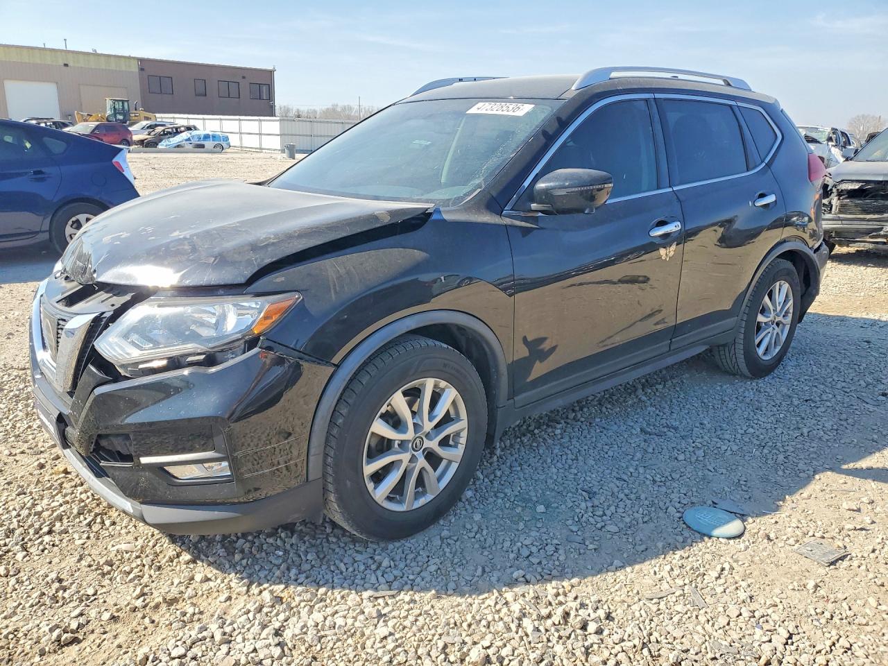 2017 NISSAN ROGUE SV