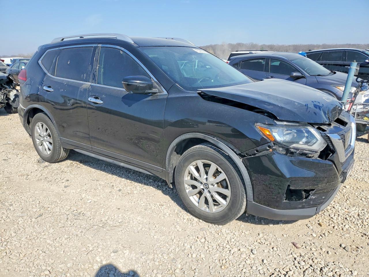 2017 NISSAN ROGUE SV — снимка 4