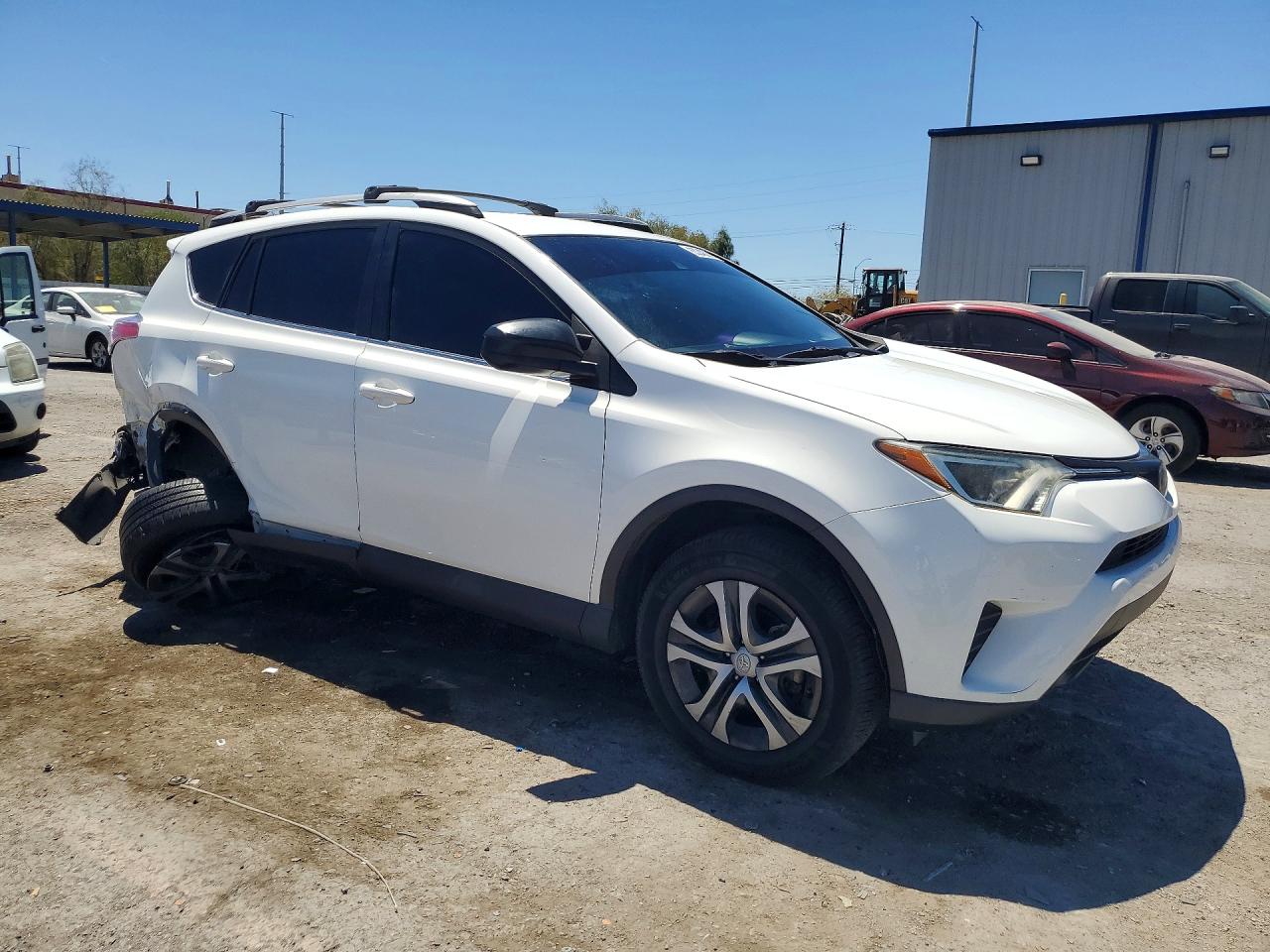 2018 TOYOTA RAV4 LE — снимка 4