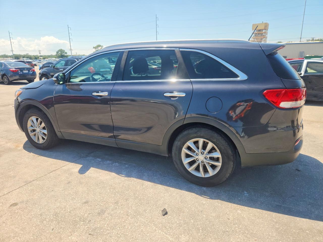 2017 KIA SORENTO LX V6 — снимка 2
