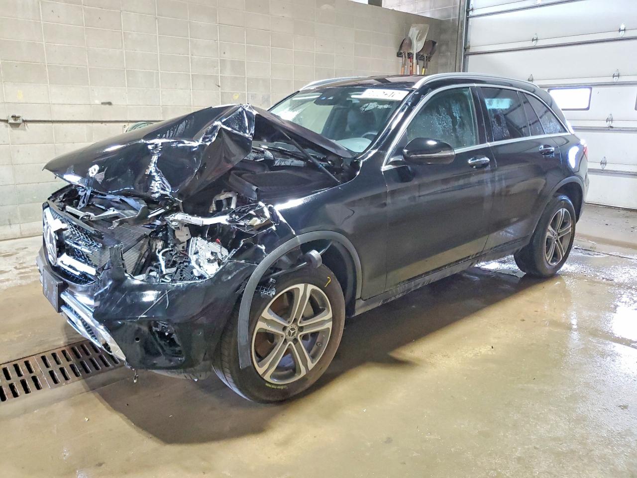 2022 MERCEDES-BENZ GLC 300 4MATIC