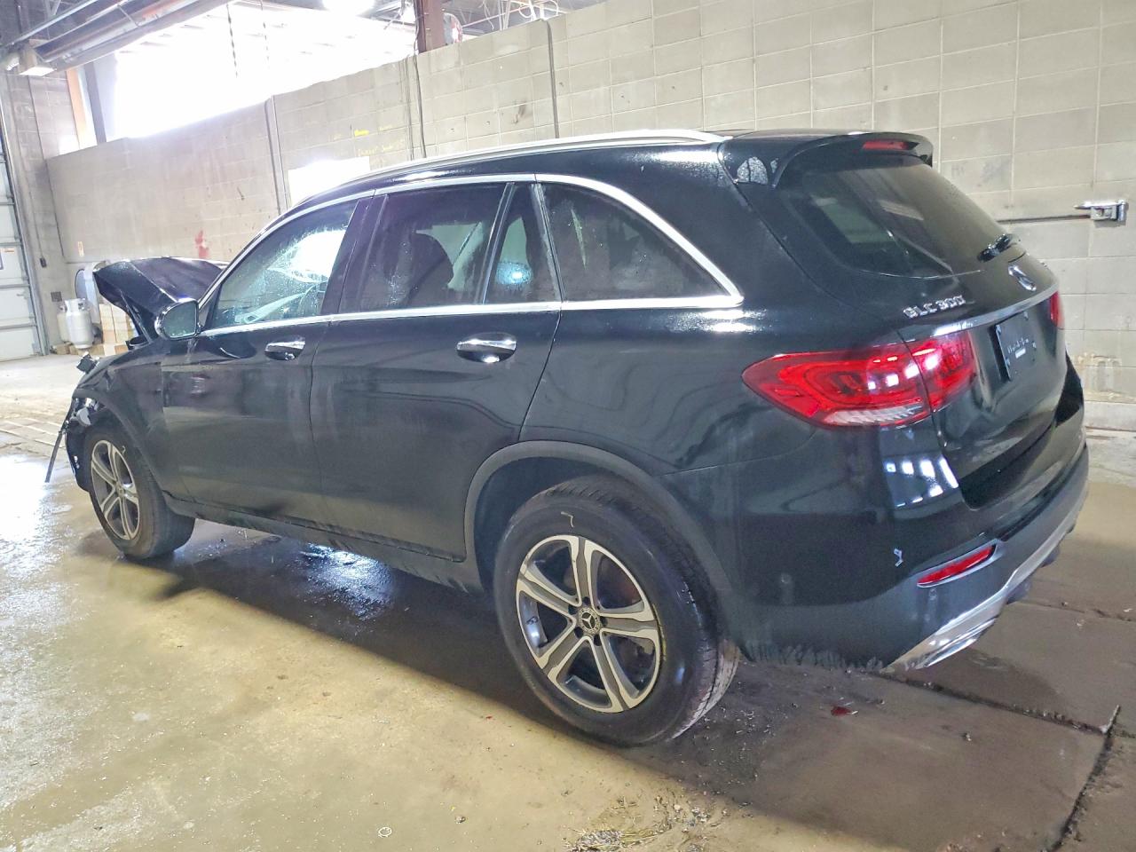 2022 MERCEDES-BENZ GLC 300 4MATIC — снимка 2