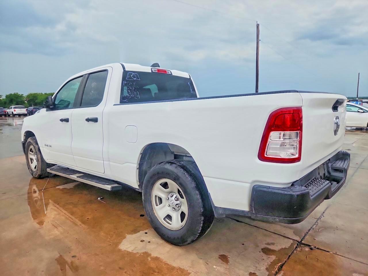 2019 RAM 1500 TRADESMAN — снимка 2