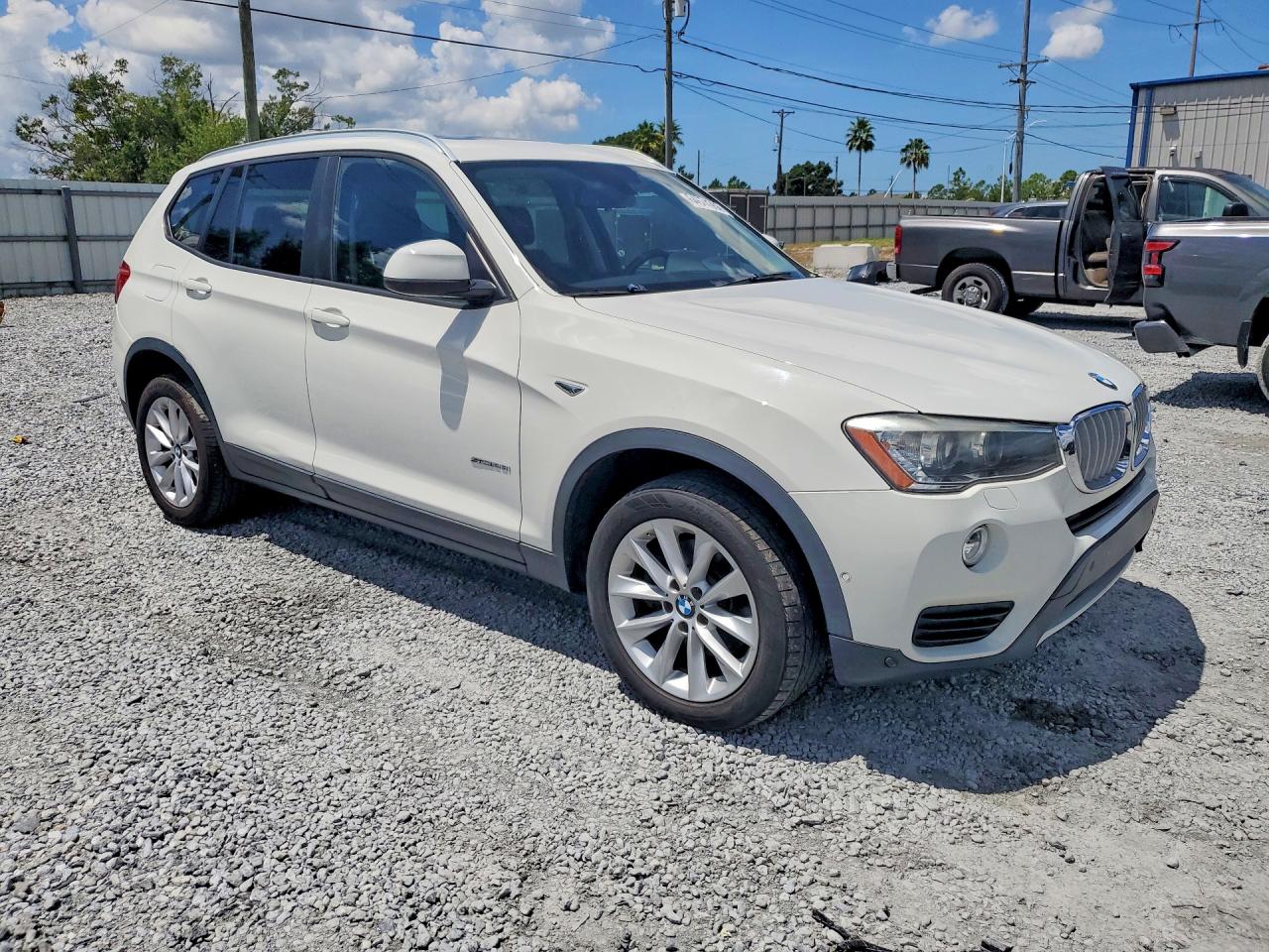 2017 BMW X3 SDRIVE28I — снимка 4